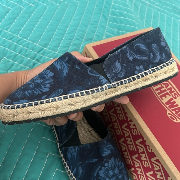 Versace slides, worn once size 37! - Picture 2 of 3